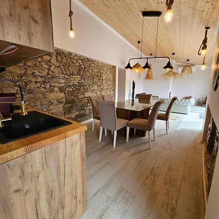 Portugal's Infinity Seabreeze House Tavira